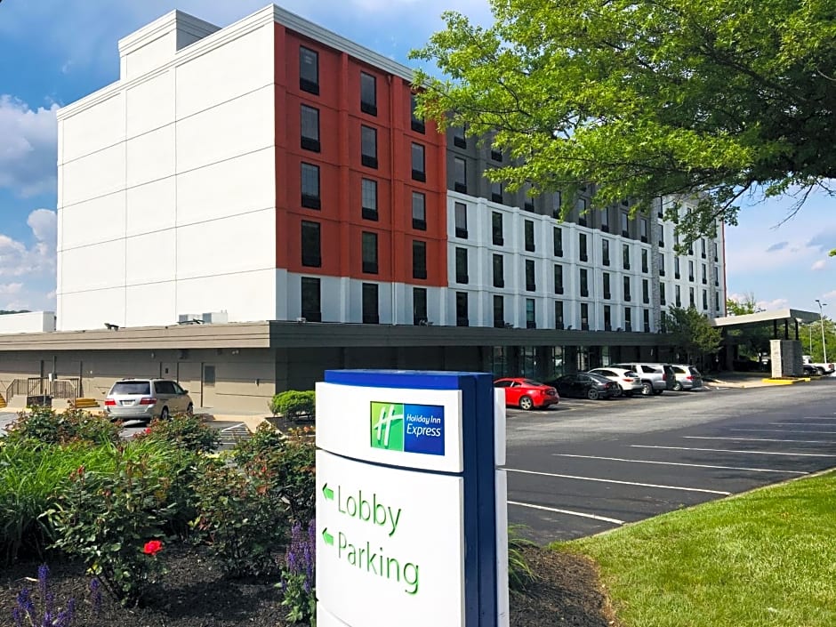 Holiday Inn Express Towson Baltimore N