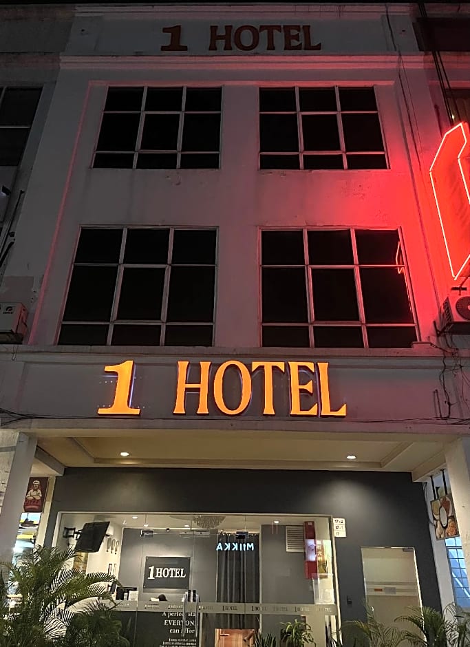 1 Hotel Taman Connaught