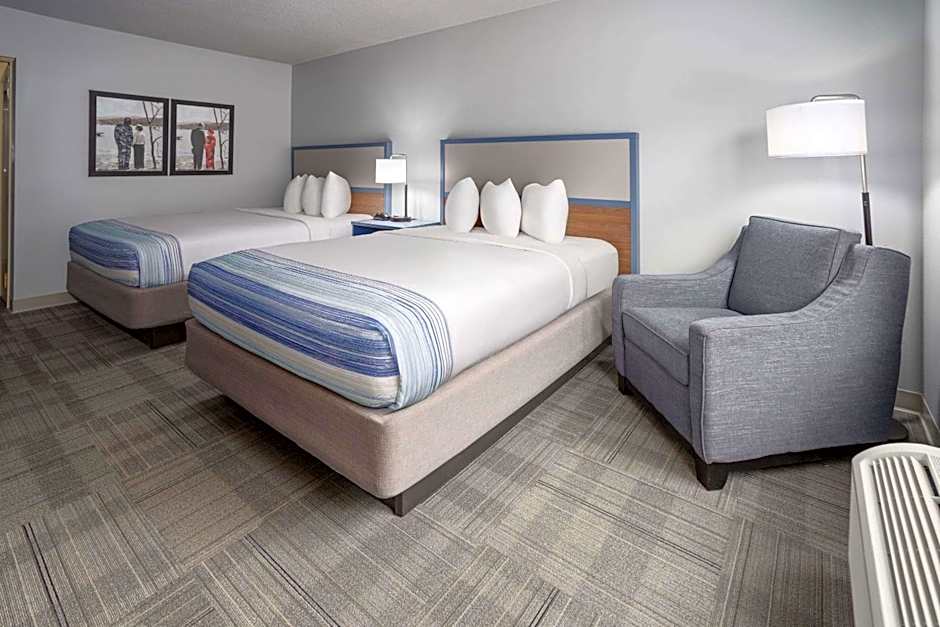AmericInn by Wyndham Iron Mountain