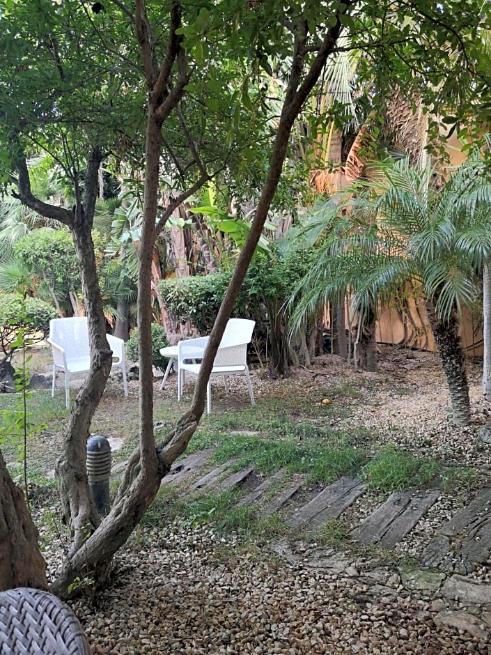 Il Giardino Dei Melograni