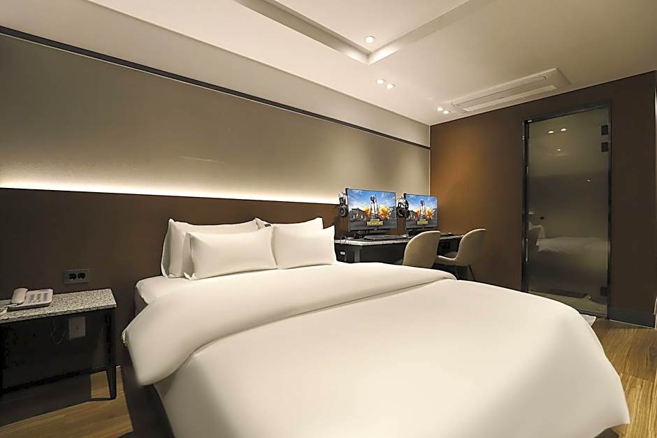 Jecheon The Wall Hotel