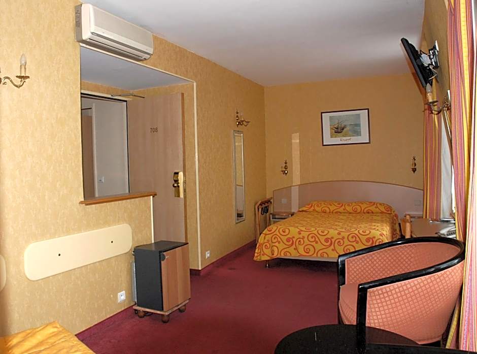 Hotel Transcontinental