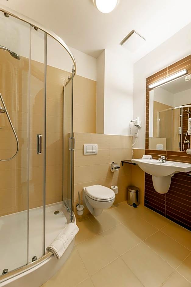 Hotel Krynica Conference & SPA