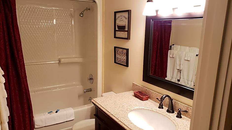 Silver Creek Unit 5404, Ski in-out, Pool Hot Tub