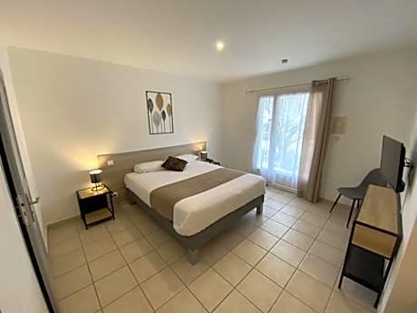 Logis Hôtel L'Oliveraie