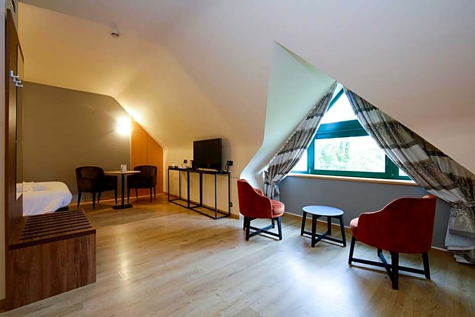 Hotel Les Jardins De La Molignée