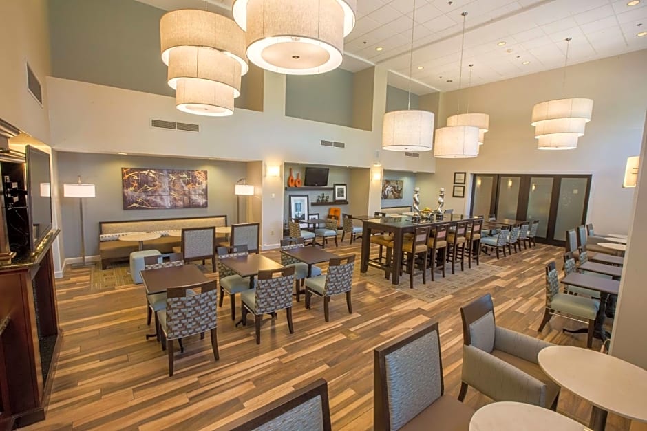 Hampton Inn By Hilton & Suites Berkshires-Lenox