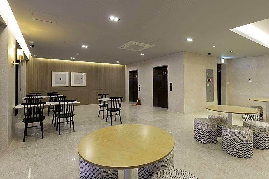 Brown-Dot Hotel Deokcheon