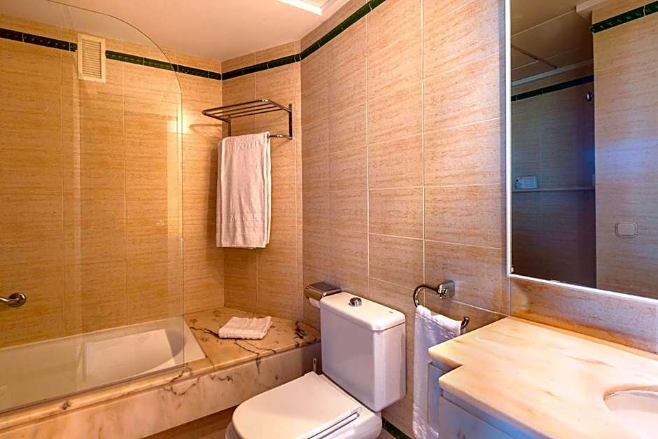 Hipotels Mercedes Aparthotel