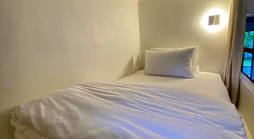 White Penny Hostel