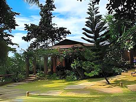 Chema's by the Sea Beach Resort