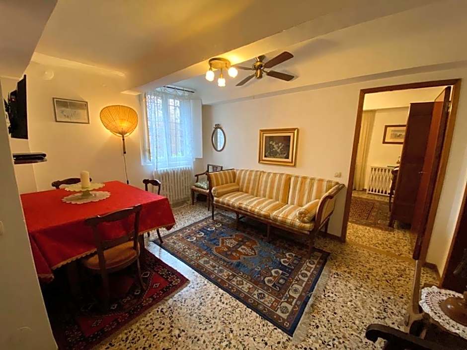 Le Case Cavallini Sgarbi di Rina Cavallini