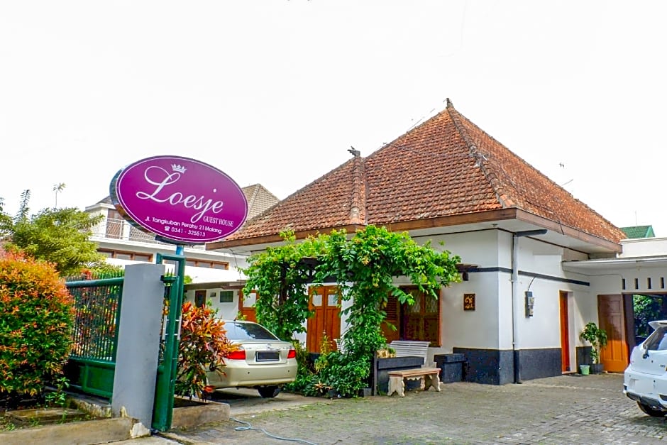 Hotel O Loesje Guest House Syariah