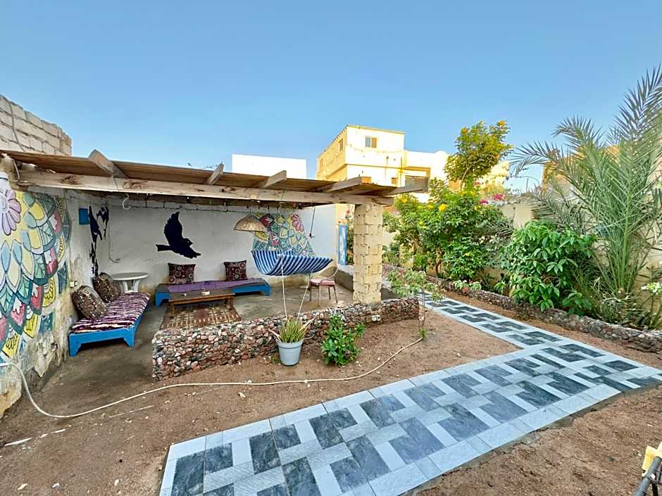 Blue Villa in Lighthouse