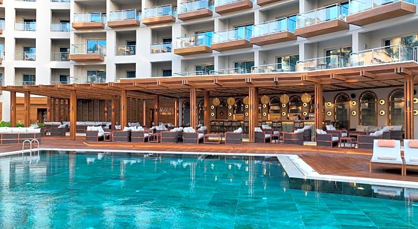 Rixos Sungate Hotel