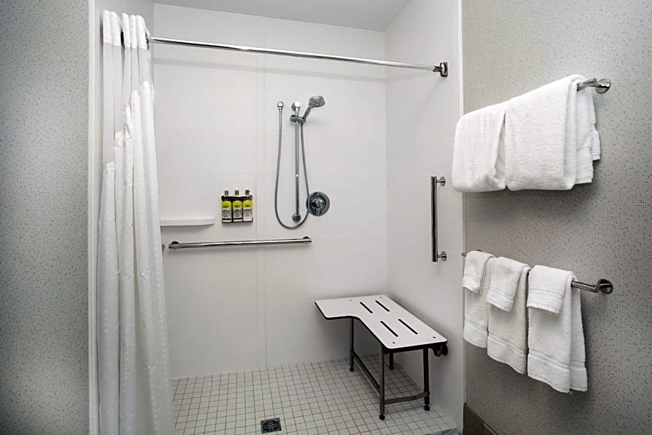 Holiday Inn Express & Suites - Ely
