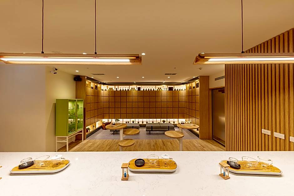 CHO Stay Capsule Hotel (Taoyuan Airport T2)