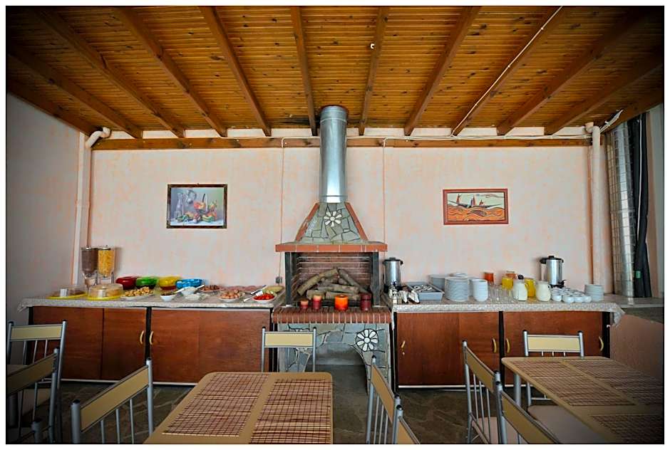 Anna Christina Apartments