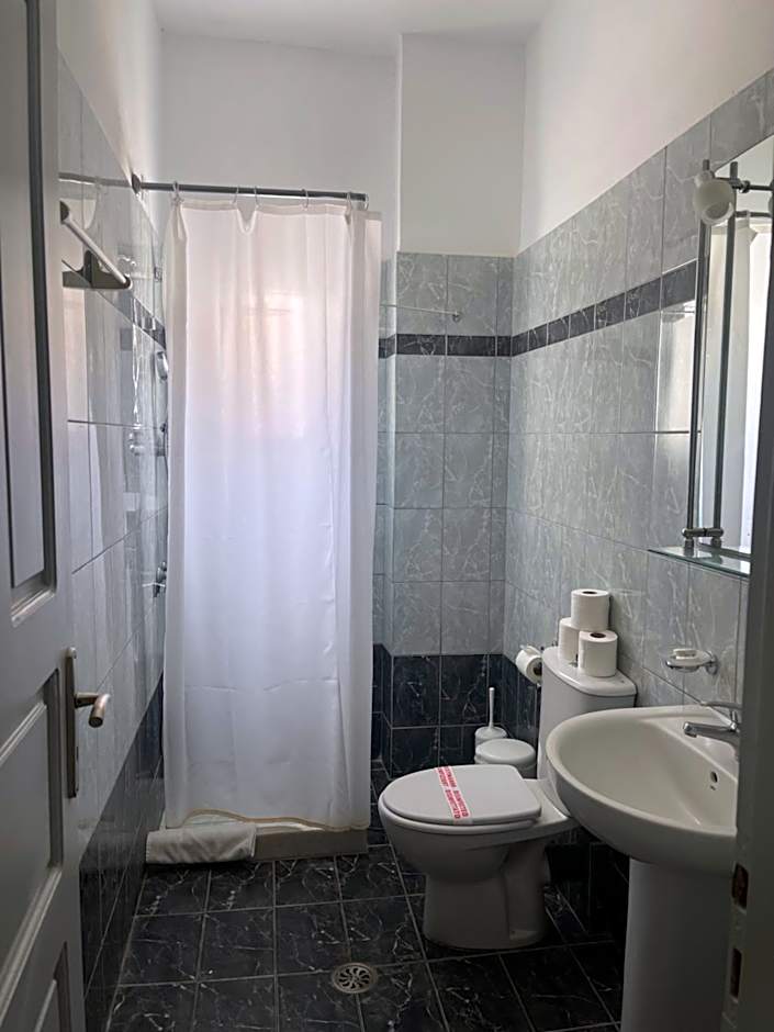 Albatros Hotel
