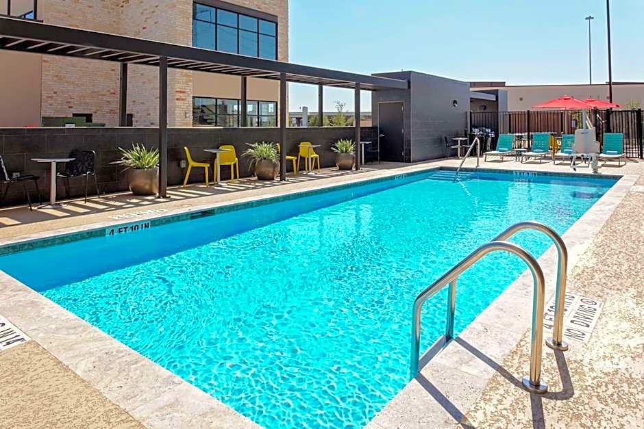 Home2 Suites by Hilton Rosenberg/Sugar Land Area, TX