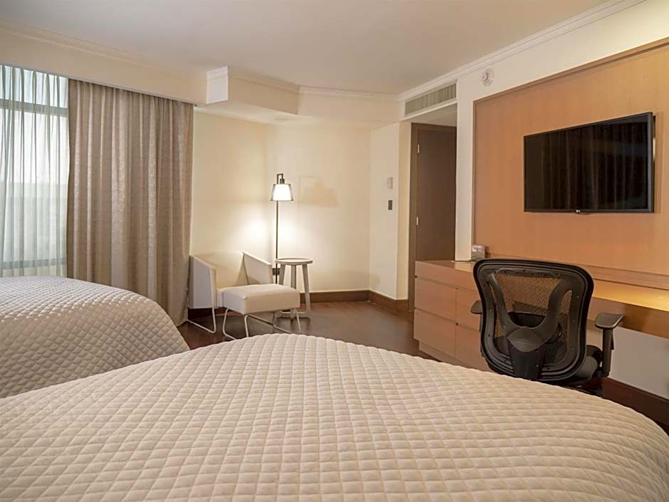 MS Milenium Monterrey, Curio Collection by Hilton