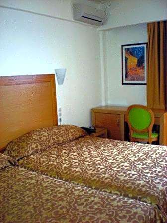 Photo 1 sur 4 de Quadruple Room