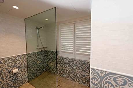 Water View with Two Double Beds