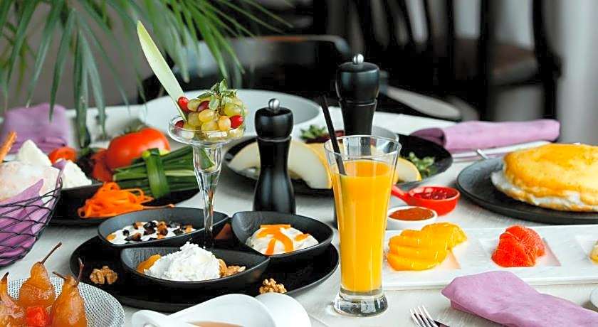 Hyatt Place Hyderabad/Banjara Hills