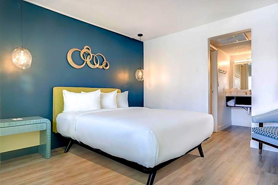 Downtowner Boutique Hotel