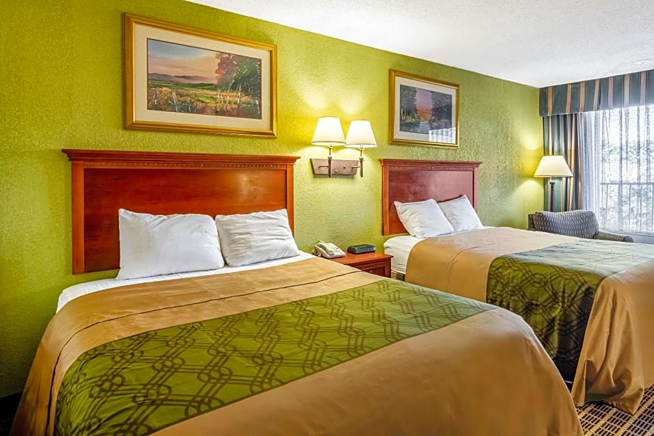 Rodeway Inn Central