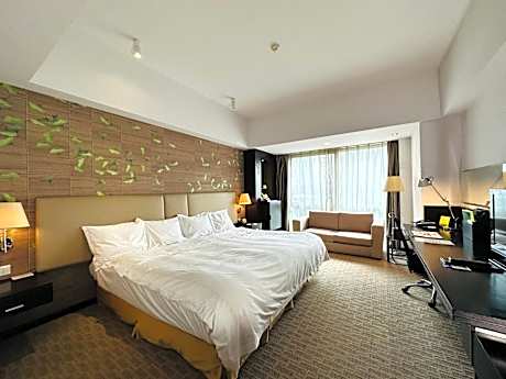 Standard King Room - High Floor