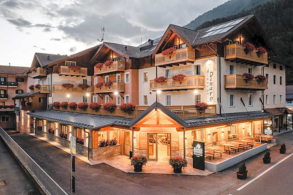 Albergo Dimaro Wellness Hotel