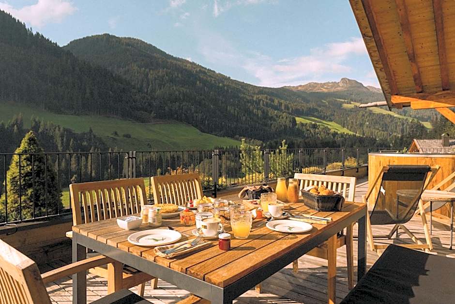 Mons Silva Private Luxury Chalets