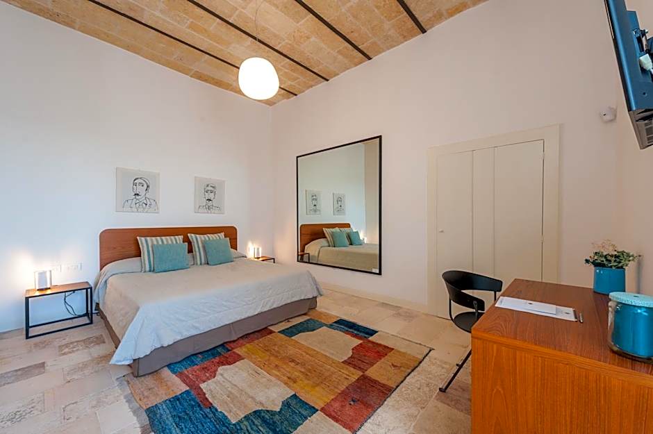 Photo 1 of 6 of 1 King Bed Suite