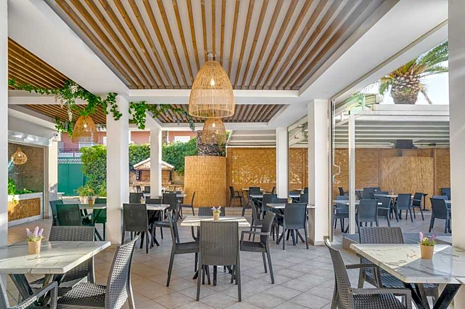 Poseidon Beach Hotel