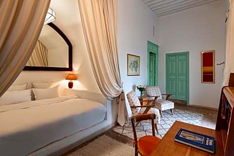 Queen Room with Pool View