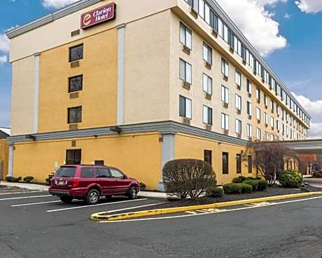 Clarion Hotel Somerset - New Brunswick