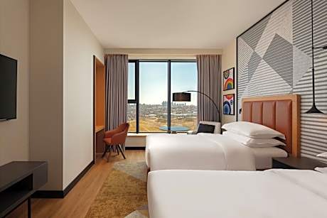 Deluxe Twin Room with City View