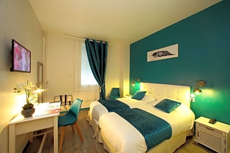 Comfort Triple Room with Air Conditioning