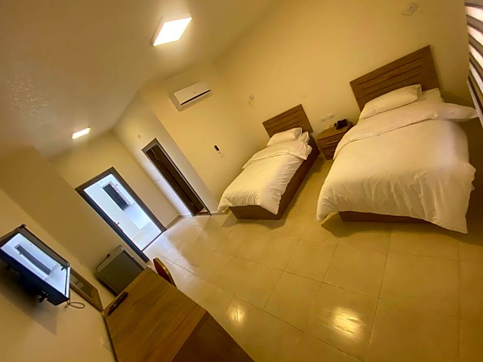 Photo 1 of 3 of Budget 2 Beds