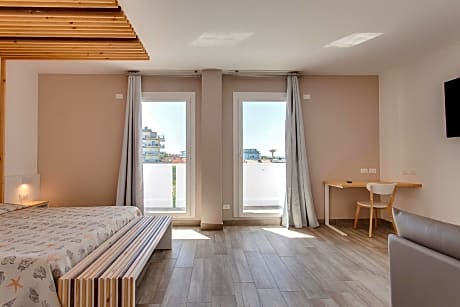 Suite with Balcony