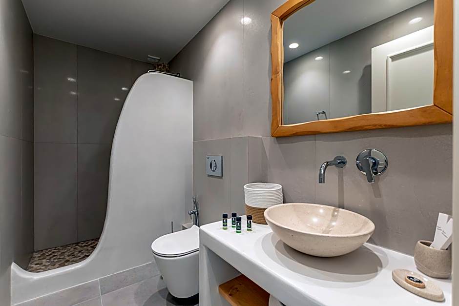 Porto Dema Luxury Suites