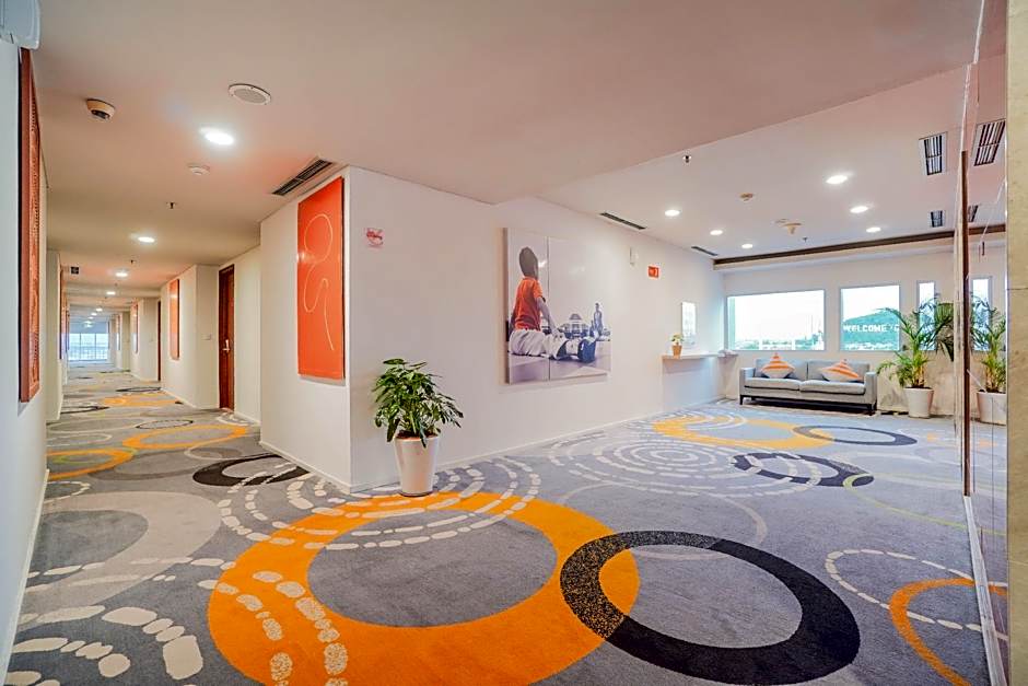 Harris Hotel Batam Center