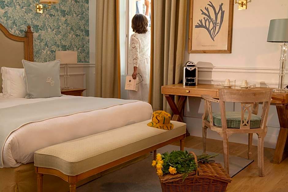 Chateau La Cheneviere