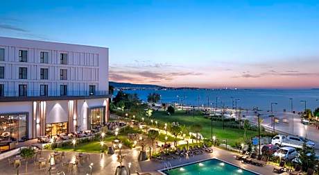 DoubleTree by Hilton Canakkale