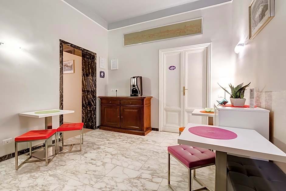 2 Passi Al Colosseo B&B