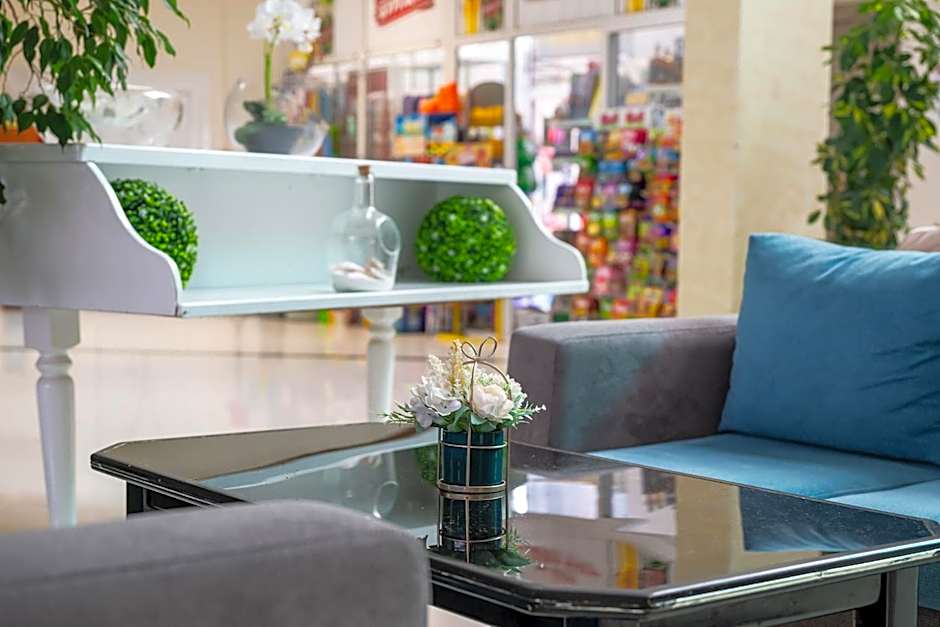 Flamingo Beach Hotel