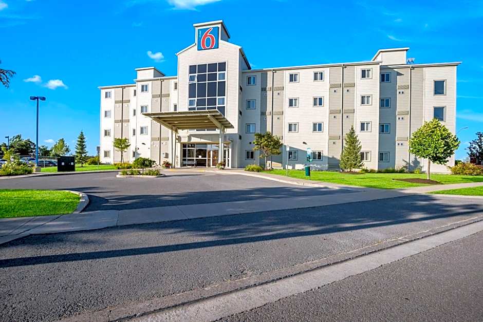 Motel 6 Kingston Ontario
