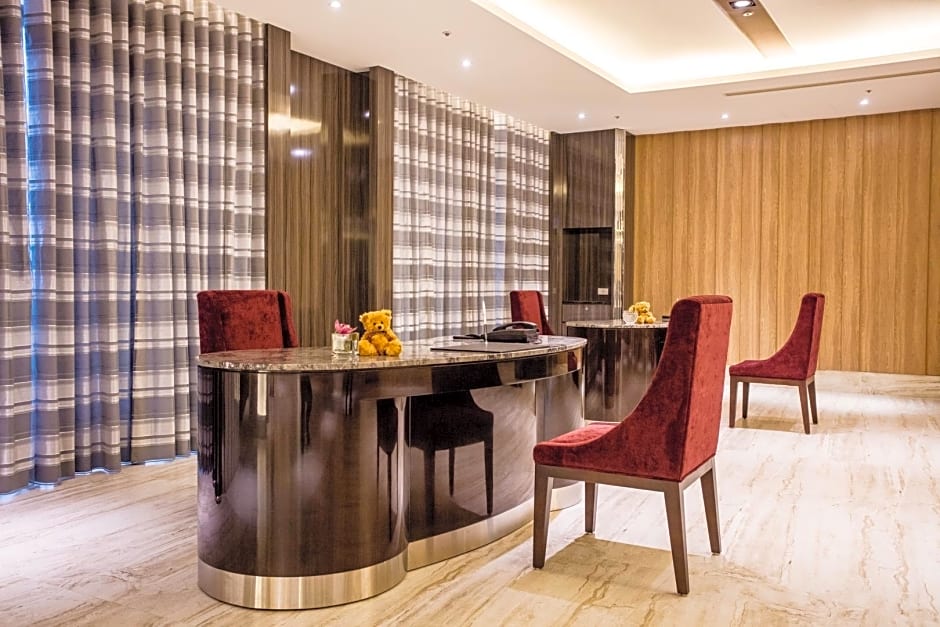 Fullon Hotel Taoyuan Airport Access Mrt A8