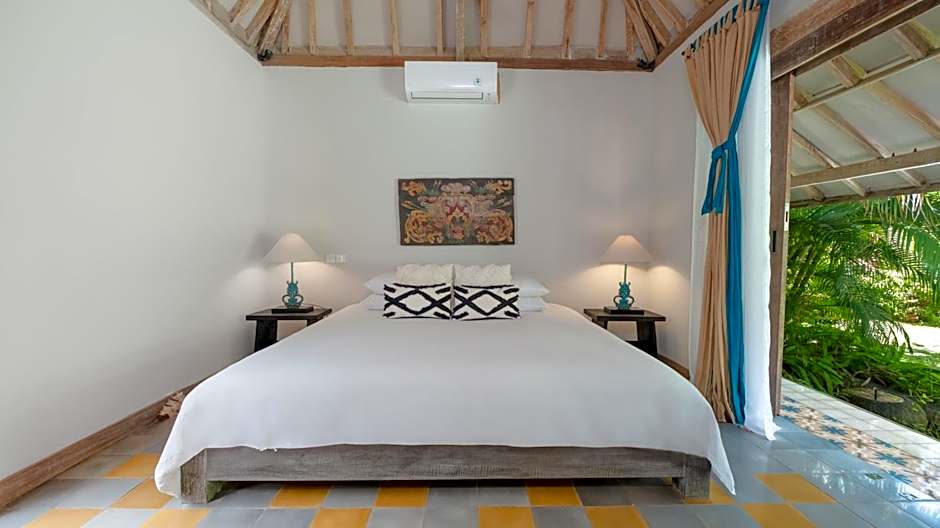 Villa Koyama by Villa Finder